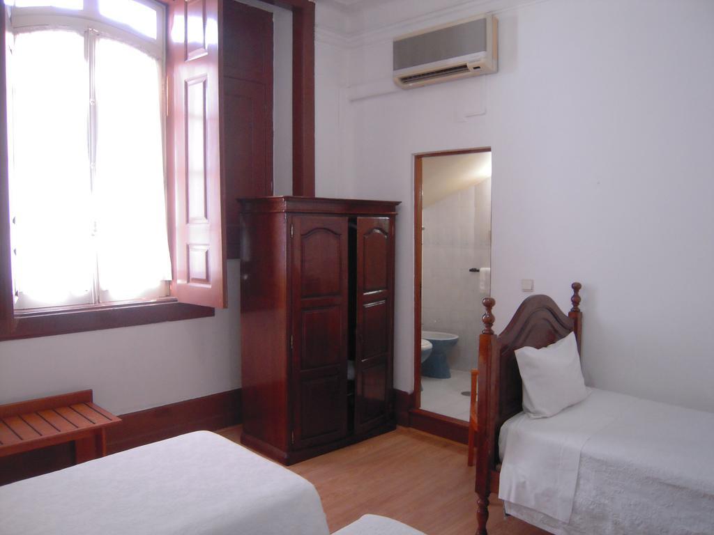 קוימברה Guesthouse Lusa Atenas מראה חיצוני תמונה