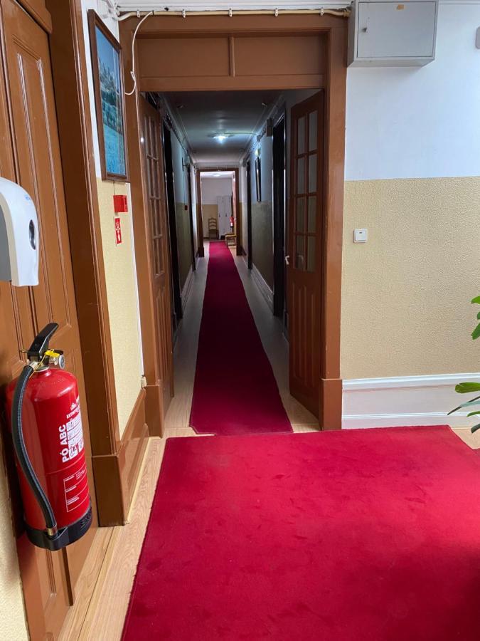 קוימברה Guesthouse Lusa Atenas מראה חיצוני תמונה